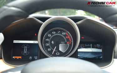 Ferrar FF rearview camera