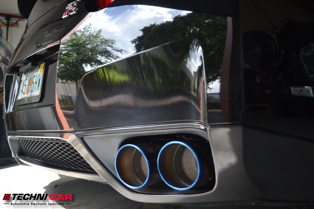 Nissan GTR R35 HKS Legamax exhaust system